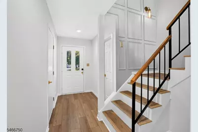 70 Village Cir, Bridgewater Twp., NJ 08807 - Photo 5