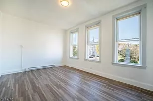 7 Main St, Newton, NJ 07860 - Photo 3