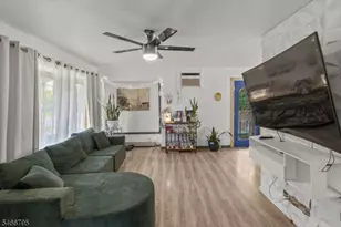 484 Raritan Rd, Roselle, NJ 07203 - Photo 3