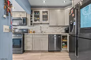 484 Raritan Rd, Roselle, NJ 07203 - Photo 9