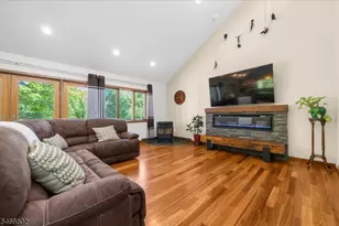11 White Bridge Rd, Franklin Township, NJ 08867 - Photo 13