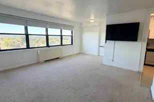 285 Aycrigg Ave, Passaic, NJ 07055 - Photo 13