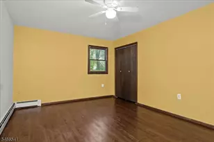 628 Succasunna Rd, Mount Arlington, NJ 07856 - Photo 17