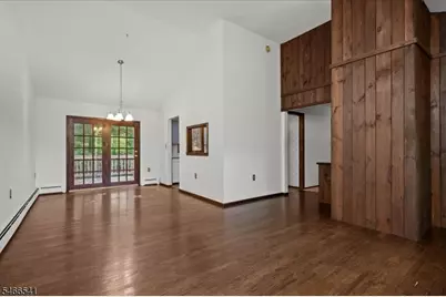 628 Succasunna Rd, Mount Arlington, NJ 07856 - Photo 3