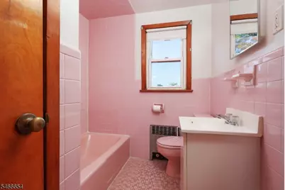 66 Jannarone St, Belleville, NJ 07109 - Photo 27