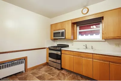 66 Jannarone St, Belleville, NJ 07109 - Photo 13