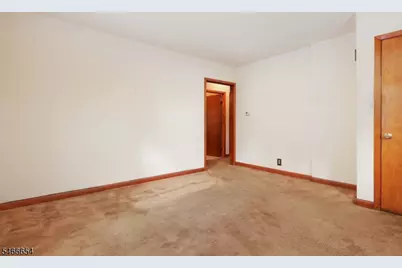 66 Jannarone St, Belleville, NJ 07109 - Photo 11