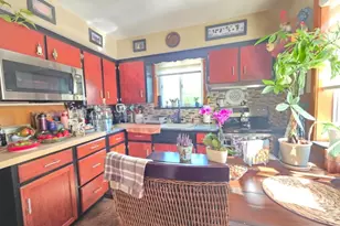 176 Kensington Ave, Woodbridge Township, NJ 07067 - Photo 3