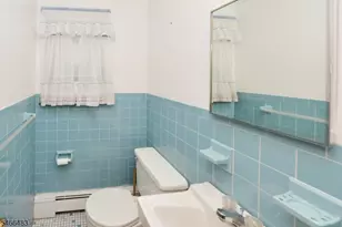 429 Edmund Ave, Paterson, NJ 07502 - Photo 21