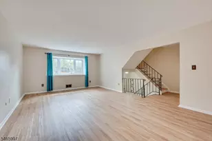 30 Catbird Ct, Lawrence Township, NJ 08648 - Photo 9