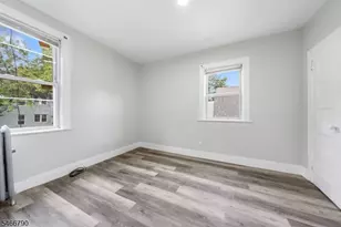 63 S 7th St, Newark, NJ 07107 - Photo 23