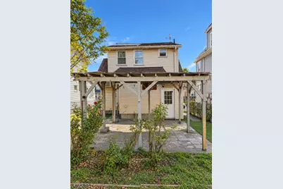 188 Floyd St, Belleville, NJ 07109 - Photo 11