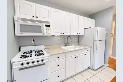 640 Franklin Ave #2k, Nutley Twp., NJ 07110 - Photo 7
