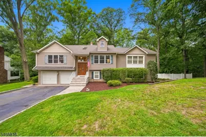 66 Woodside Ave, Hawthorne, NJ 07506 - Photo 1