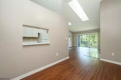 56 Amethyst Way, Franklin Township, NJ 08823 - Photo 7