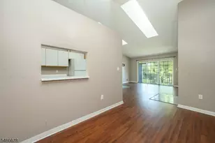 56 Amethyst Way, Franklin Township, NJ 08823 - Photo 7
