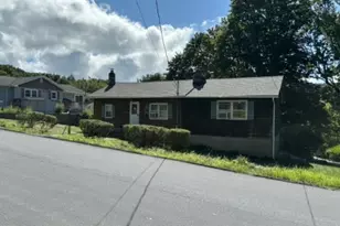 34 Hillside Ave, Jefferson Township, NJ 07460 - Photo 1