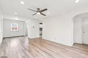 28 Newport Ave, Franklin Township, NJ 08873 - Photo 5