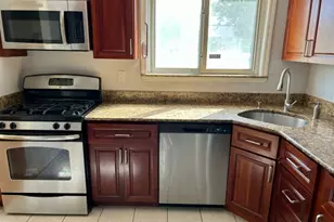 23 Winthrop Rd, Franklin Township, NJ 08873 - Photo 11