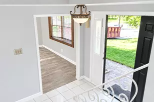 23 Winthrop Rd, Franklin Township, NJ 08873 - Photo 3