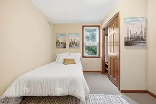 70 Rowland Ave, Clifton, NJ 07012 - Photo 9