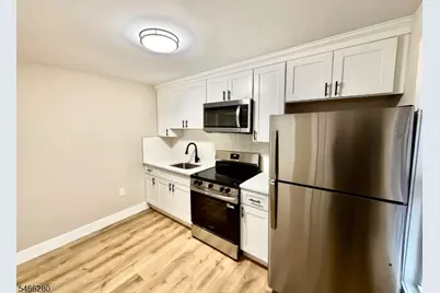 196 Spring St #4, Newton, NJ 07860 - Photo 3