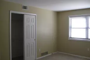 1300 Rock Ave Unit, North Plainfield, NJ 07060 - Photo 13