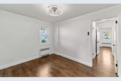 34 Union St, Hawthorne, NJ 07506 - Photo 33