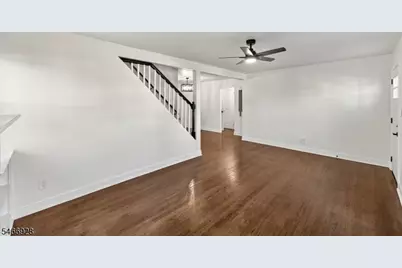 34 Union St, Hawthorne, NJ 07506 - Photo 15