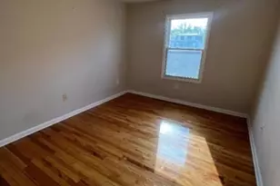 525 Jefferson Ave, Elizabeth, NJ 07201 - Photo 9