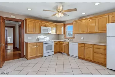 530 Broad St #2, Carlstadt, NJ 07072 - Photo 11