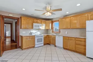 530 Broad St, Carlstadt, NJ 07072 - Photo 11
