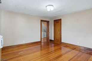 530 Broad St, Carlstadt, NJ 07072 - Photo 9