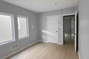 63 Huntington Terrace, Newark, NJ 07112 - Photo 7