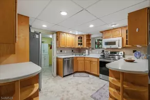 78 Knob Hill Rd, Washington Township, NJ 07840 - Photo 23