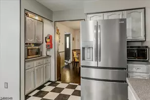 78 Knob Hill Rd, Washington Township, NJ 07840 - Photo 5