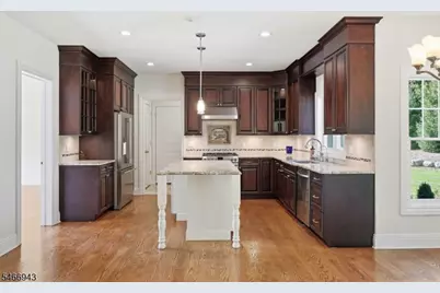 31B Graham Ave, North Haledon, NJ 07508 - Photo 9