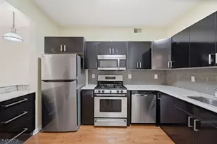 448 Hartford Dr, Nutley, NJ 07110 - Photo 9