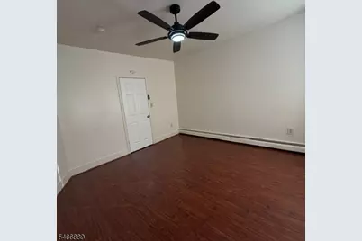 256 S Clinton St #2, East Orange, NJ 07018 - Photo 7
