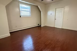 256 S Clinton St, East Orange, NJ 07018 - Photo 3