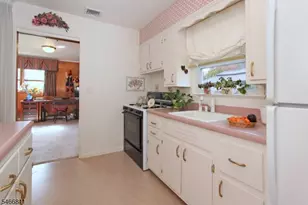 28 Huemmer Terrace, Clifton, NJ 07013 - Photo 13