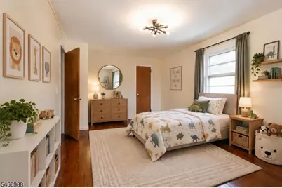 246 Grove St, Montclair, NJ 07042 - Photo 25