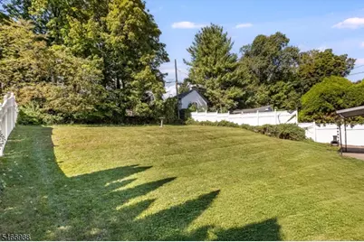 246 Grove St, Montclair, NJ 07042 - Photo 31