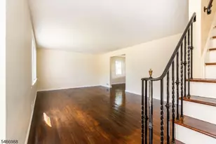 246 Grove St, Montclair, NJ 07042 - Photo 5