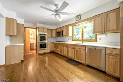 87 Calumet Ave, Oakland, NJ 07436 - Photo 9