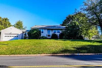 9 Castleton Ave, Franklin Township, NJ 08873 - Photo 19