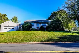 9 Castleton Ave, Franklin Township, NJ 08873 - Photo 19