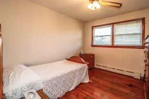 9 Castleton Ave, Franklin Township, NJ 08873 - Photo 9