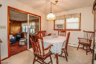 9 Castleton Ave, Franklin Township, NJ 08873 - Photo 5