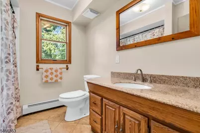 632 Dorothy Ln, Roxbury Township, NJ 07850 - Photo 13